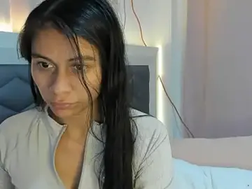 Stripchat Live Sex Cam of isa_sex01