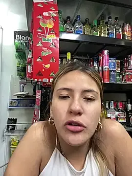 Stripchat Live Sex of Andrea_19blonde