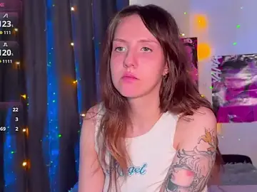 Stripchat Live Sex Cam of ViolettMo0n