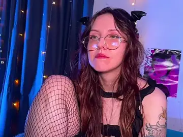 Stripchat Live Sex Cam of ViolettMo0n