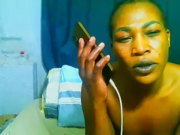 Stripchat Live Sex Cam of freaky_naughty
