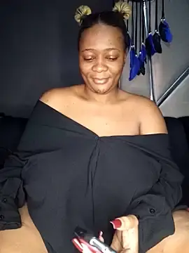 Stripchat Adult Webcams of CocoBootyyy