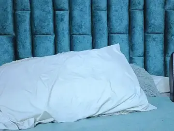 Stripchat Private Sex Chat of Emma_Foxi