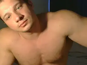 Stripchat Free Porn Cam of LionEdwin