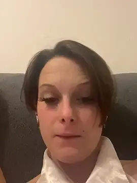 Stripchat Live Sex Cam of Quenn667