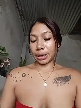 Stripchat Live Sex Cam of Rous-squir