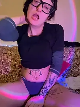 Stripchat Best live sex cam show of TheBunnyIwas