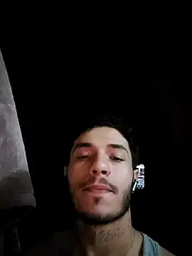 Stripchat Sex Cam of Thewildaliii0