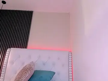 Stripchat Sex Cam of aliscollins_