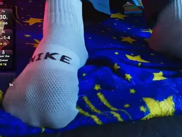 Stripchat Watch Live Sex Cams of jeisonstark