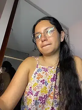 Stripchat Free Live Porn of Rosita_forever_