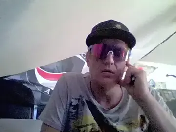 Stripchat Best live sex cam show of Bigthroaterboy