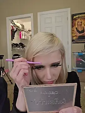 Stripchat Sex Cam of AmethystFoxx