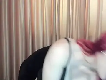 Stripchat Live Sex Cam of AnaysTop