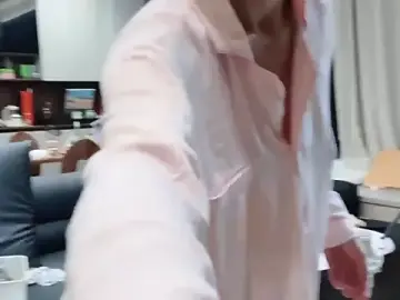 Stripchat Best live sex cam show of Butterbear