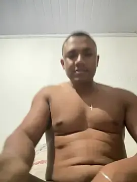Stripchat Adult Webcam of SeuPretoRaro