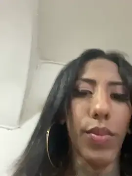 Stripchat Nude Webcam of Taty_BigCock_Ts
