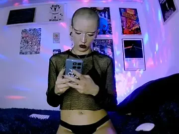 Stripchat Live Sex of plutonbluemooon333