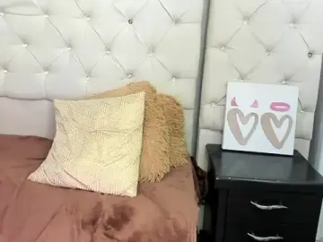 Stripchat Free Live Porn of Sara_Russell