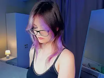 Stripchat Live Sex Cam of SuRenzi