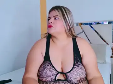 Stripchat Nude Webcam of KiimBrooks