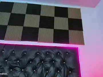 Stripchat Live Porn of _Annie_Andrick_