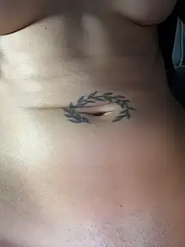 Stripchat Nude Webcam of kikidoll