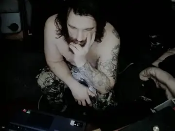 Stripchat Live Sex Cam of Bearded_veteran