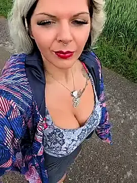 Stripchat Adult Webcam of Glory_Max