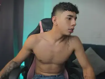 Stripchat Private Sex Chat of andy_cute22