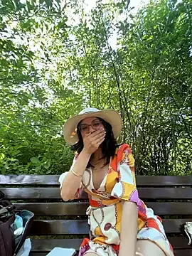 Stripchat Best Webcam of classyladyrellax