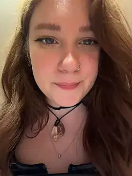 Stripchat Sex Chat of lucy-joy