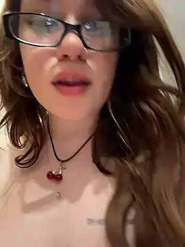Stripchat Sex Cam of lucy-joy