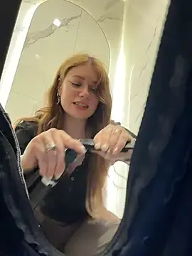 Stripchat Free Porn Cam of lucy-joy