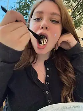 Stripchat Watch Live Sex Cams of lucy-joy