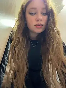 Stripchat Sex Cam of lucy-joy