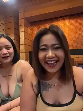 Stripchat Sex Cam of vien_pussy69