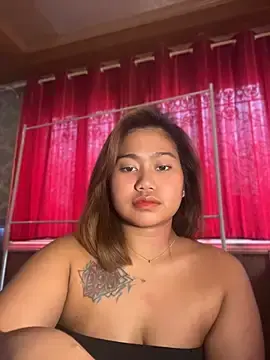 Stripchat Live Sex Cam of vien_pussy69