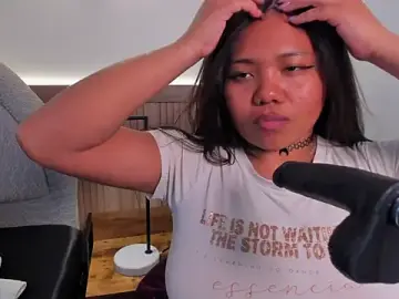 Stripchat Live Sex Cam of yeikafoxy