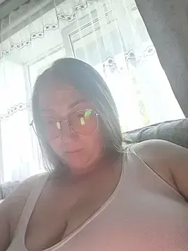 Stripchat Watch Live Sex Cams of Kiss_Eva