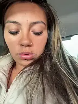 Stripchat Nude Webcam of LIZ-06_