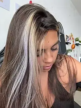 Stripchat Live Sex Cam of LIZ-06_