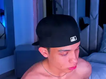 Stripchat Best live sex cam show of Sebax_Young