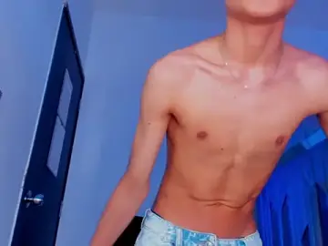 Stripchat Free Porn Cam of Sebax_Young