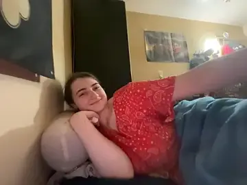 Stripchat Live Sex of Snowbunnycake_131