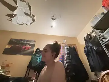 Stripchat Private Sex Chat of Snowbunnycake_131