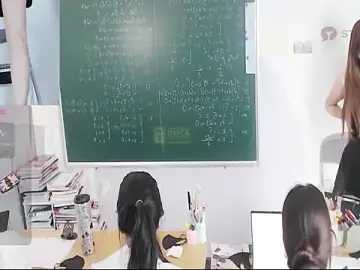 Stripchat Adult Webcam of _Math_