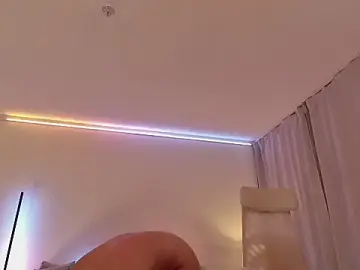 Stripchat Free Porn Cam of Nova-Lee