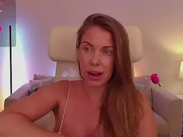 Stripchat Live Sex Cam of Nova-Lee