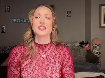 Stripchat Watch Live Sex Cams of greenxxxqueen